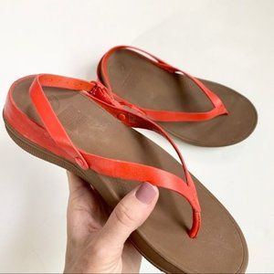 FitFlop Sandals Size 6 Red Thong with Back Heel Strap Buckle Comfort Cushion